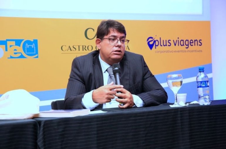 Dr-Jose-Marinho-evento-OAB-ES