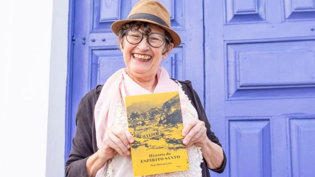 Historia-do-ES-Thais-HELENA-capa