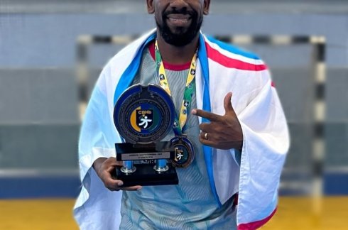 Julio-Nobre-Clibe-Capixaba-trofeu-2