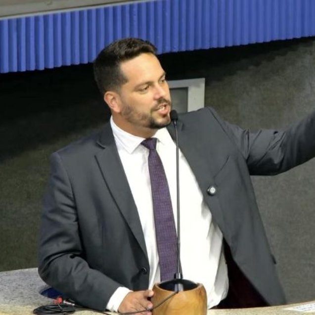 Em entrevista exclusiva, Camillo Neves esmiúça a aprovação da Comenda Geovani Silva e defende a urgência de dar palanque institucional aos técnicos anônimos e atletas das periferias de Vitória. (Foto: Assessoria do parlamentar)
